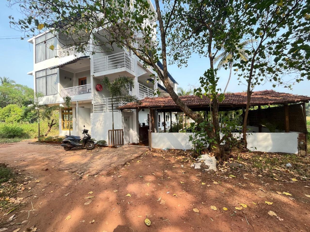 14 Magic Pods Hotel Morjim Exterior photo
