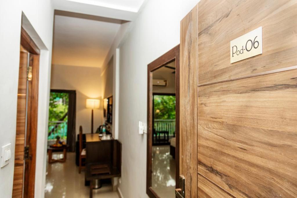 14 Magic Pods Hotel Morjim Exterior photo